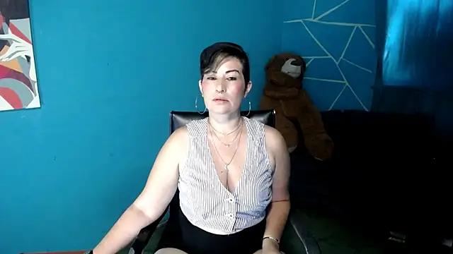 Sunny rayz  online show from July 21, 5:59 pm