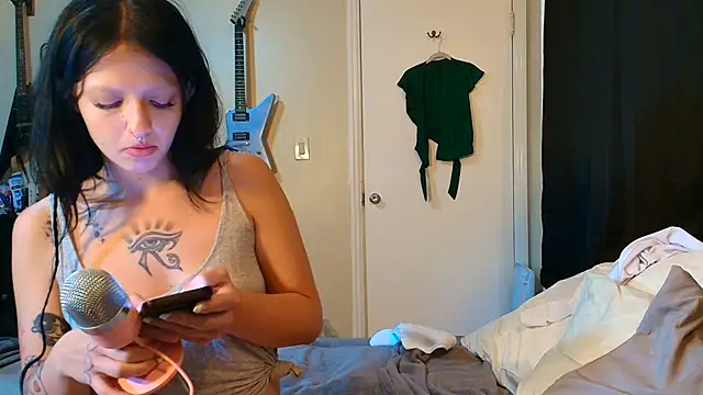 Snapshot of bestorbetter chatting on December 16, 9:57 am bestorbetter online show from December 16, 9:57 am