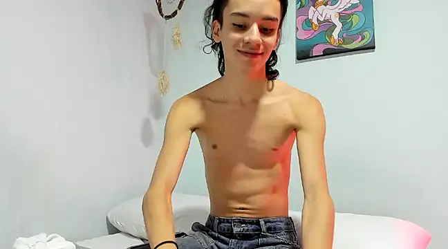 Snapshot of imcoltonalvin chatting on January 6, 3:53 am imcoltonalvin online show from January 6, 3:53 am