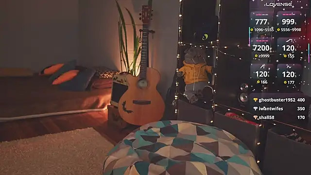 bananya kitty online show from March 11, 1:26 am