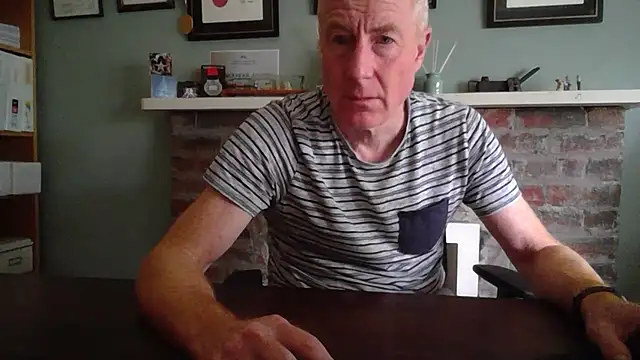 Snapshot of jiggy77777 chatting on January 9, 2:33 am jiggy77777 online show from January 9, 2:33 am