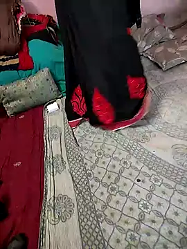 COUPLLE VILLAGE online show from January 18, 3:20 am