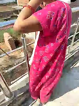 COUPLLE VILLAGE online show from February 4, 7:51 am