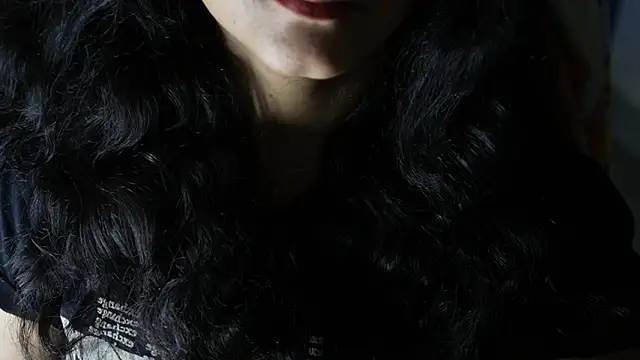 -AyeshaSinghania- online show from May 1, 6:34 pm