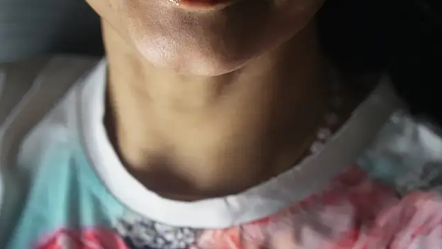 Snapshot of -AyeshaSinghania- chatting on May 11, 6:05 pm -AyeshaSinghania- online show from May 11, 6:05 pm