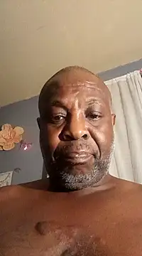 Snapshot of macnificent1fr chatting on February 13, 10:02 am macnificent1fr online show from February 13, 10:02 am