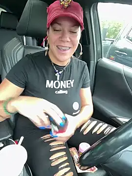 Bigbuttbrooklynn online show from November 4, 5:34 pm