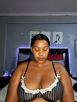 Toya P online show from September 13, 7:46 pm