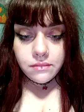 Snapshot of persefone97 chatting on February 23, 7:38 pm persefone97 online show from February 23, 7:38 pm