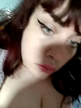 Snapshot of persefone97 chatting on February 26, 7:49 pm persefone97 online show from February 26, 7:49 pm