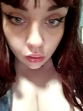 Snapshot of persefone97 chatting on February 27, 7:58 pm persefone97 online show from February 27, 7:58 pm