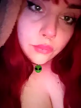 Snapshot of persefone97 chatting on November 10, 5:45 pm persefone97 online show from November 10, 5:45 pm