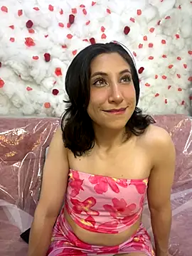 SkarletJhonson  online show from November 5, 2:44 am