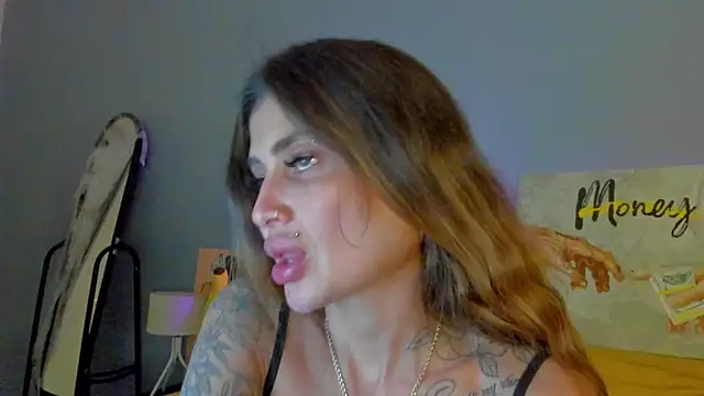 Patricia Cox online show from October 30, 8:20 pm