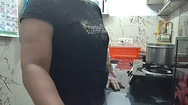 Snapshot of bhabhisexxy_880 chatting on May 22, 2:19 am bhabhisexxy 880 online show from May 22, 2:19 am