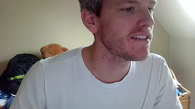 Snapshot of Love_Bert chatting on October 12, 12:15 pm Love Bert online show from October 12, 12:15 pm