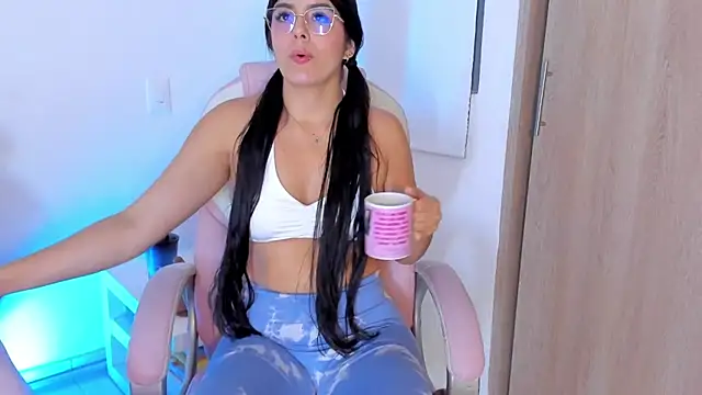 AnastaciaBlake online show from October 17, 11:29 pm