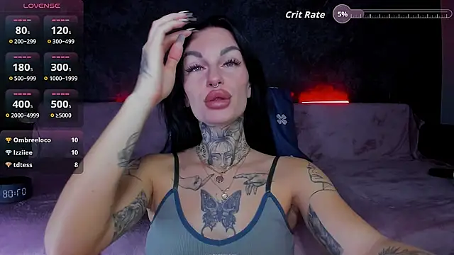 Snapshot of angel_devil_forever chatting on December 3, 4:09 am angel devil forever online show from December 3, 4:09 am