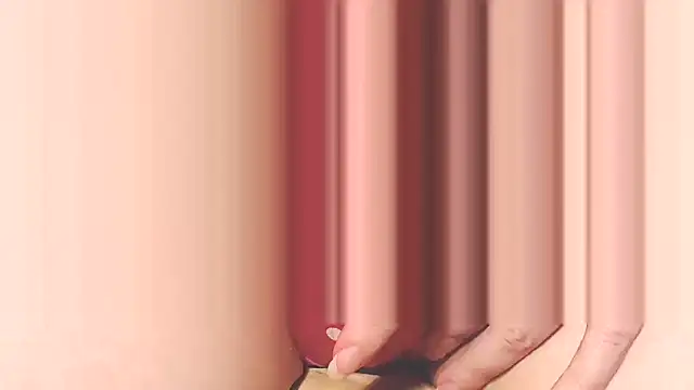 VikkyVikiss online show from March 15, 8:37 pm