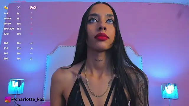 Snapshot of charlotte_kisss chatting on December 24, 1:28 pm charlotte kisss online show from December 24, 1:28 pm