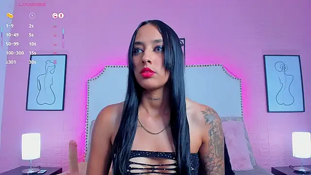 charlotte kisss online show from December 1, 7:19 pm