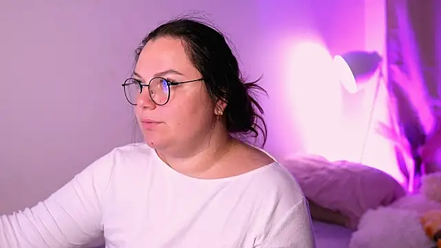 Snapshot of ameliaminkx chatting on November 6, 3:29 am ameliaminkx online show from November 6, 3:29 am