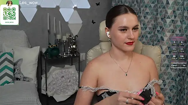 HarleyDeess online show from March 21, 11:34 pm