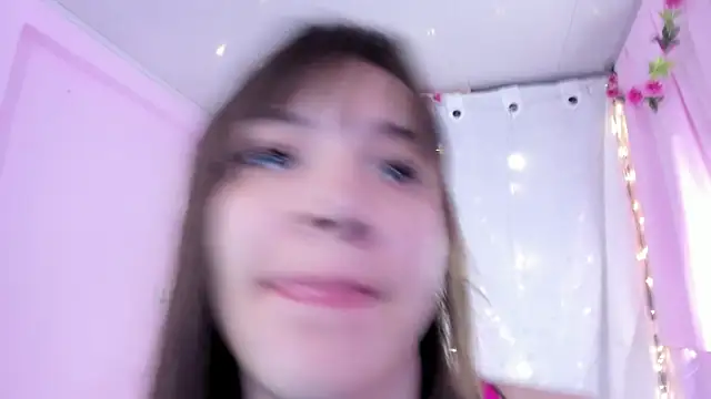 Samanta roberts1 online show from February 24, 11:32 am