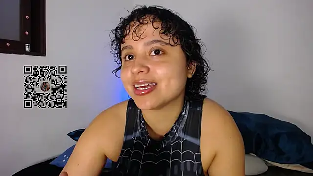 Snapshot of lou_cute chatting on July 26, 9:54 pm lou cute online show from July 26, 9:54 pm