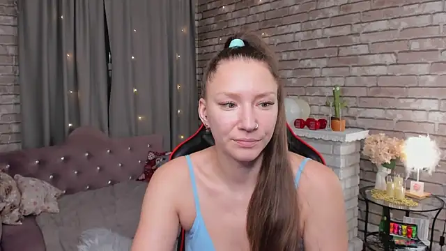 SarahCoksss online show from February 1, 1:04 am