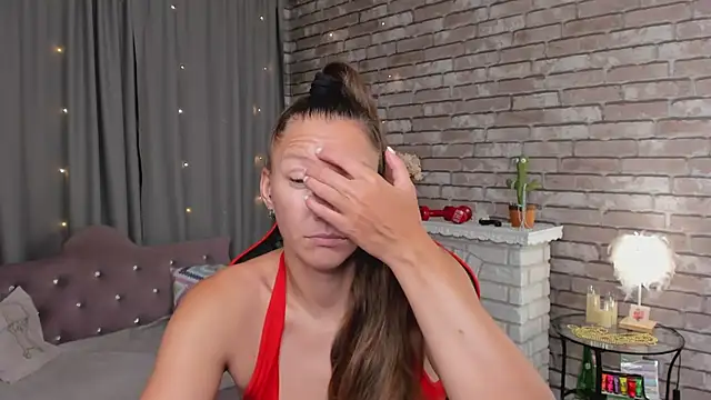 SarahCoksss online show from July 3, 12:06 am