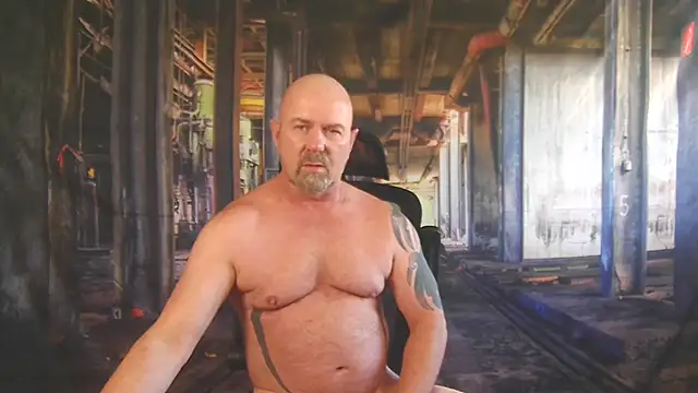 Snapshot of ManlyPrisonGuy chatting on June 9, 2:17 pm ManlyPrisonGuy online show from June 9, 2:17 pm