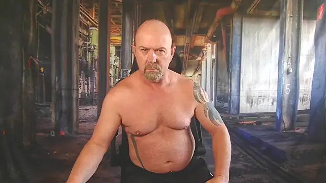 Snapshot of ManlyPrisonGuy chatting on June 11, 2:15 pm ManlyPrisonGuy online show from June 11, 2:15 pm