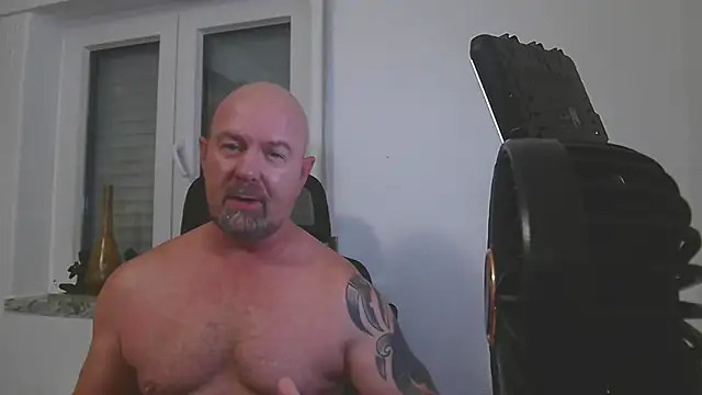 Snapshot of ManlyPrisonGuy chatting on July 2, 2:34 pm ManlyPrisonGuy online show from July 2, 2:34 pm