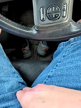 Jackauff69 online show from April 7, 11:15 pm