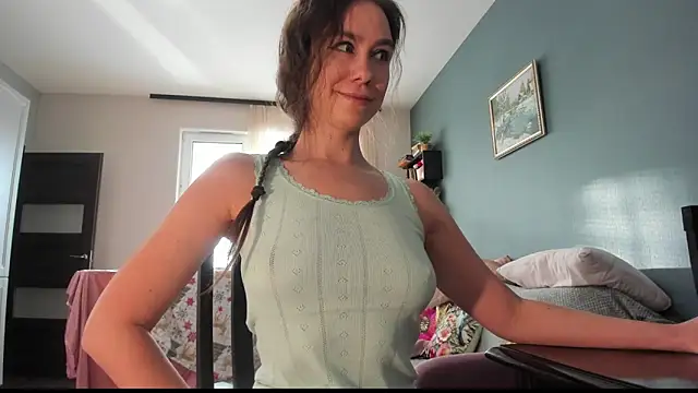 missbenz online show from January 17, 11:26 am