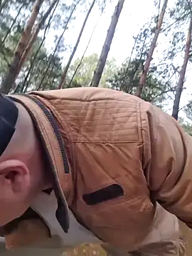 Snapshot of Pandasky chatting on February 2, 12:35 pm Pandasky online show from February 2, 12:35 pm