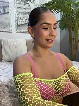 Mau White online show from February 10, 7:07 pm