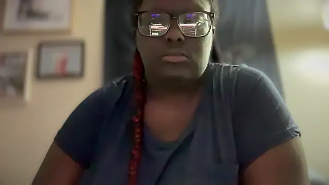 Snapshot of Yagurl__west chatting on January 18, 4:37 am Yagurl west online show from January 18, 4:37 am