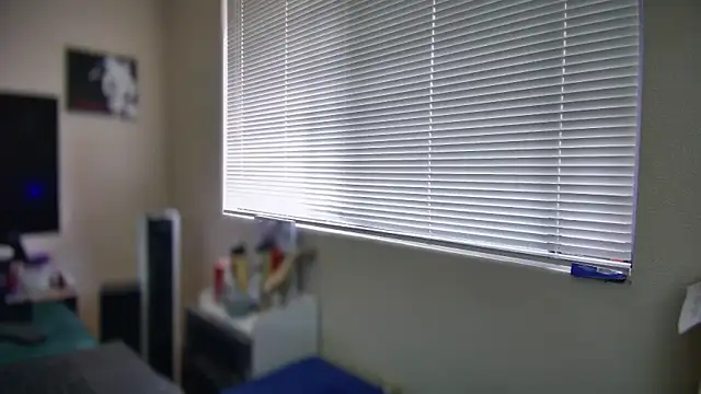 Snapshot of Yagurl__west chatting on January 30, 5:49 pm Yagurl west online show from January 30, 5:49 pm