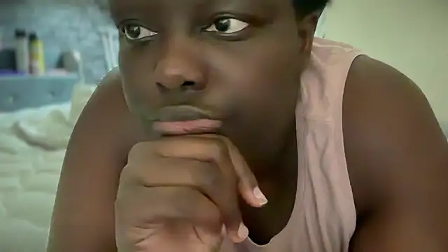 Snapshot of Yagurl__west chatting on September 28, 9:20 pm Yagurl west online show from September 28, 9:20 pm