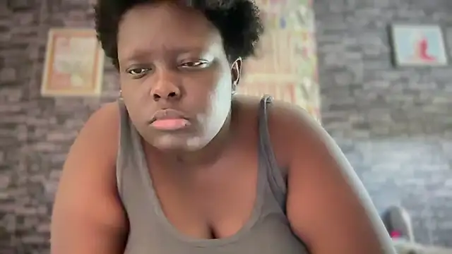 Snapshot of Yagurl__west chatting on October 3, 7:11 pm Yagurl west online show from October 3, 7:11 pm