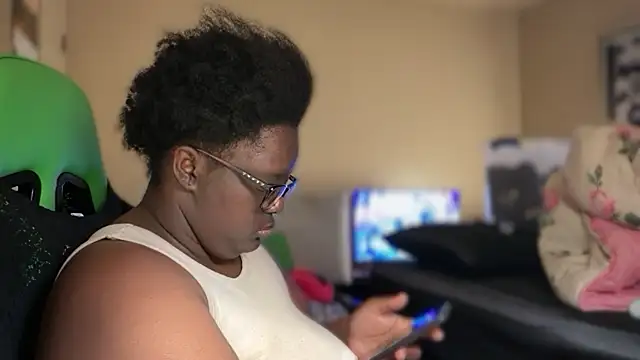 Yagurl  west online show from January 12, 4:39 am