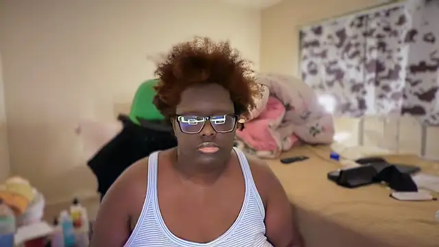 Yagurl  west online show from February 3, 6:40 am