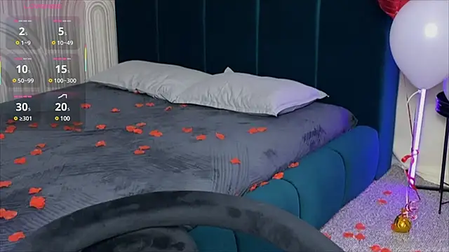 Snapshot of viviann_evans chatting on February 15, 12:37 am viviann evans online show from February 15, 12:37 am