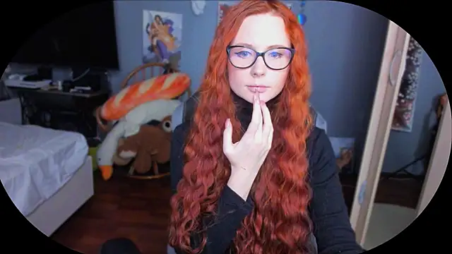 KlementinaBbG online show from December 10, 8:27 pm