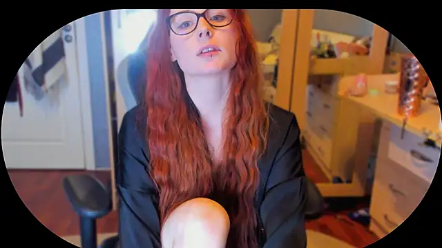 KlementinaBbG online show from February 5, 7:53 pm