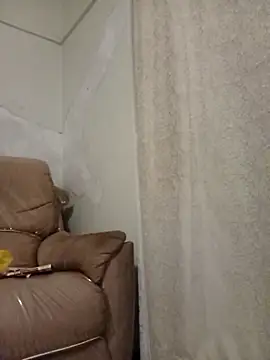 Vuyokaki online show from March 3, 1:01 am