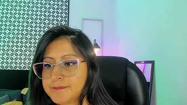 Snapshot of Amber_gold_ chatting on June 5, 6:52 am Amber gold online show from June 5, 6:52 am