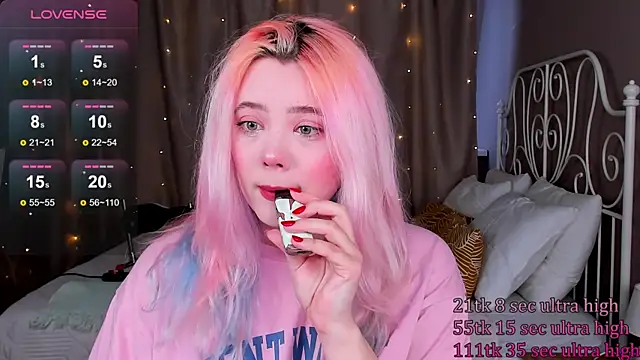 Snapshot of __KawaiiYuki__ chatting on March 15, 8:48 am   KawaiiYuki   online show from March 15, 8:48 am